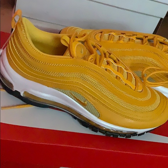 mustard air max 97